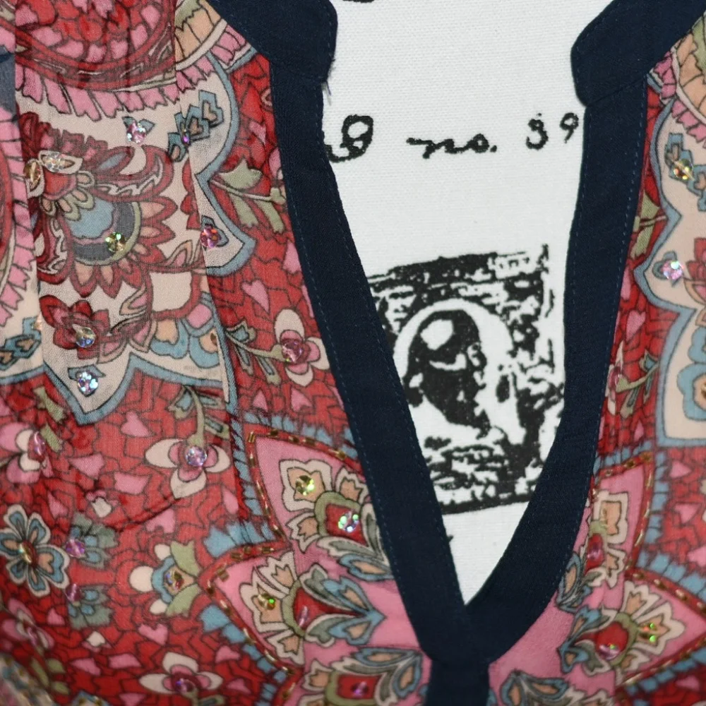 Tunic - Picture 2 of 3